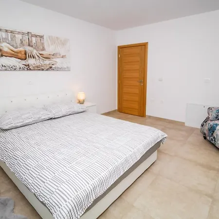 公寓 Balach 波雷奇